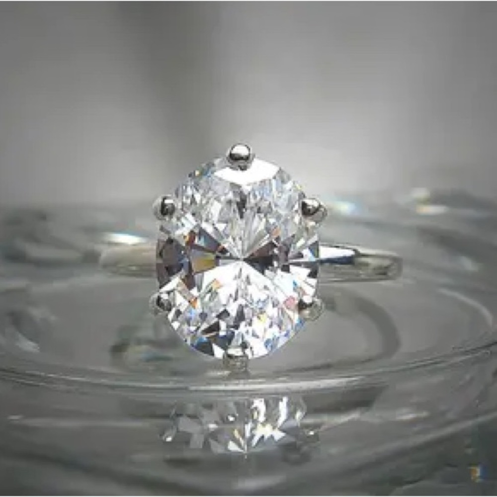 3 CT Oval Cut Cubic Zirconia Diamond Look Sterling Silver Engagement Ring 5.5 - Picture 3 of 6